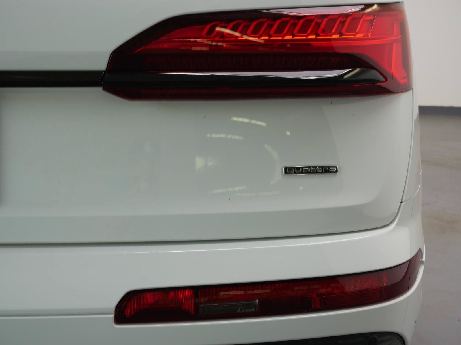 Used 2025 Audi Q7 2.0T Premium Plus AWD/4WD image 13