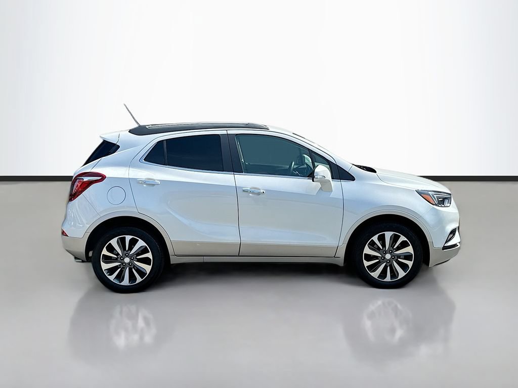 Used 2018 Buick Encore Essence AWD/4WD image 8