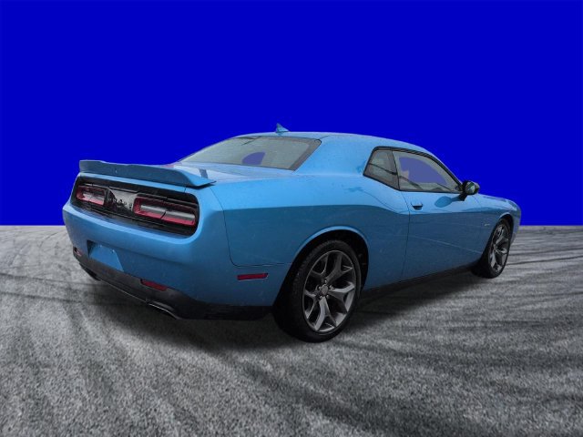 Used 2015 Dodge Challenger R/T Plus RWD image 4
