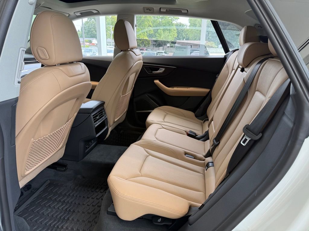 New 2025 Audi Q8 Premium Plus image 16