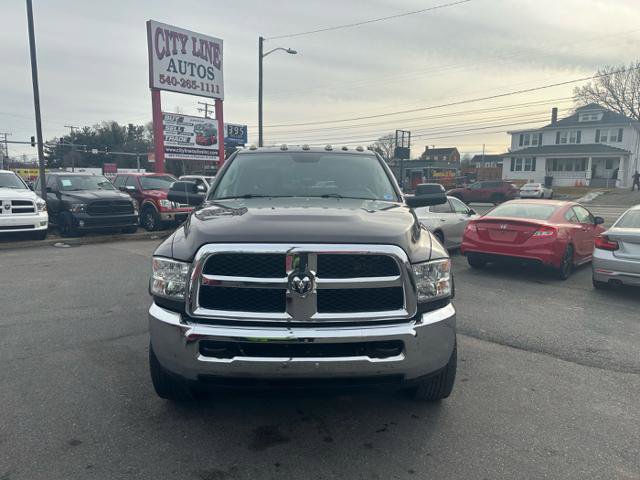 Used 2016 RAM 2500 Tradesman w/ Chrome Appearance Group AWD/4WD image 3