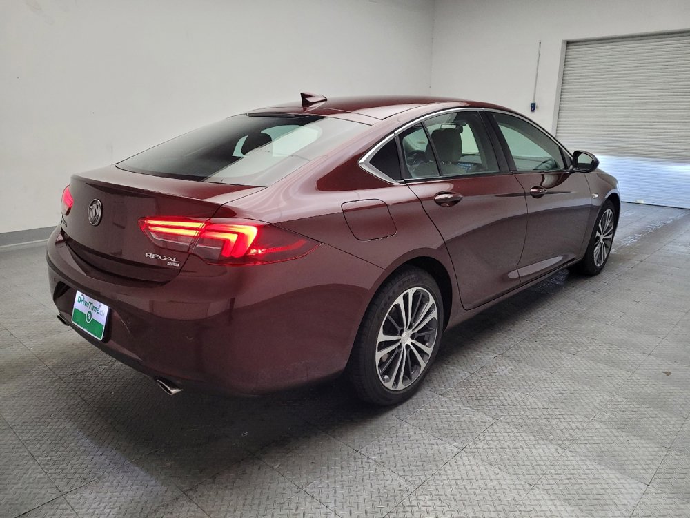 Used 2018 Buick Regal Essence w/ Driver Confidence Package #1 image 9