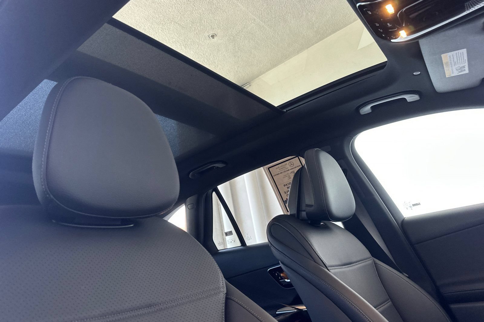 Certified 2026 Mercedes-Benz GLC 300 4MATIC image 19