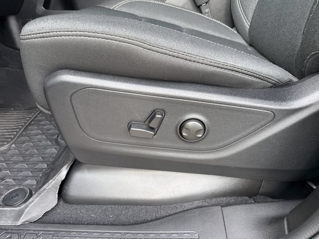 Used 2026 RAM 1500 Big Horn AWD/4WD image 12