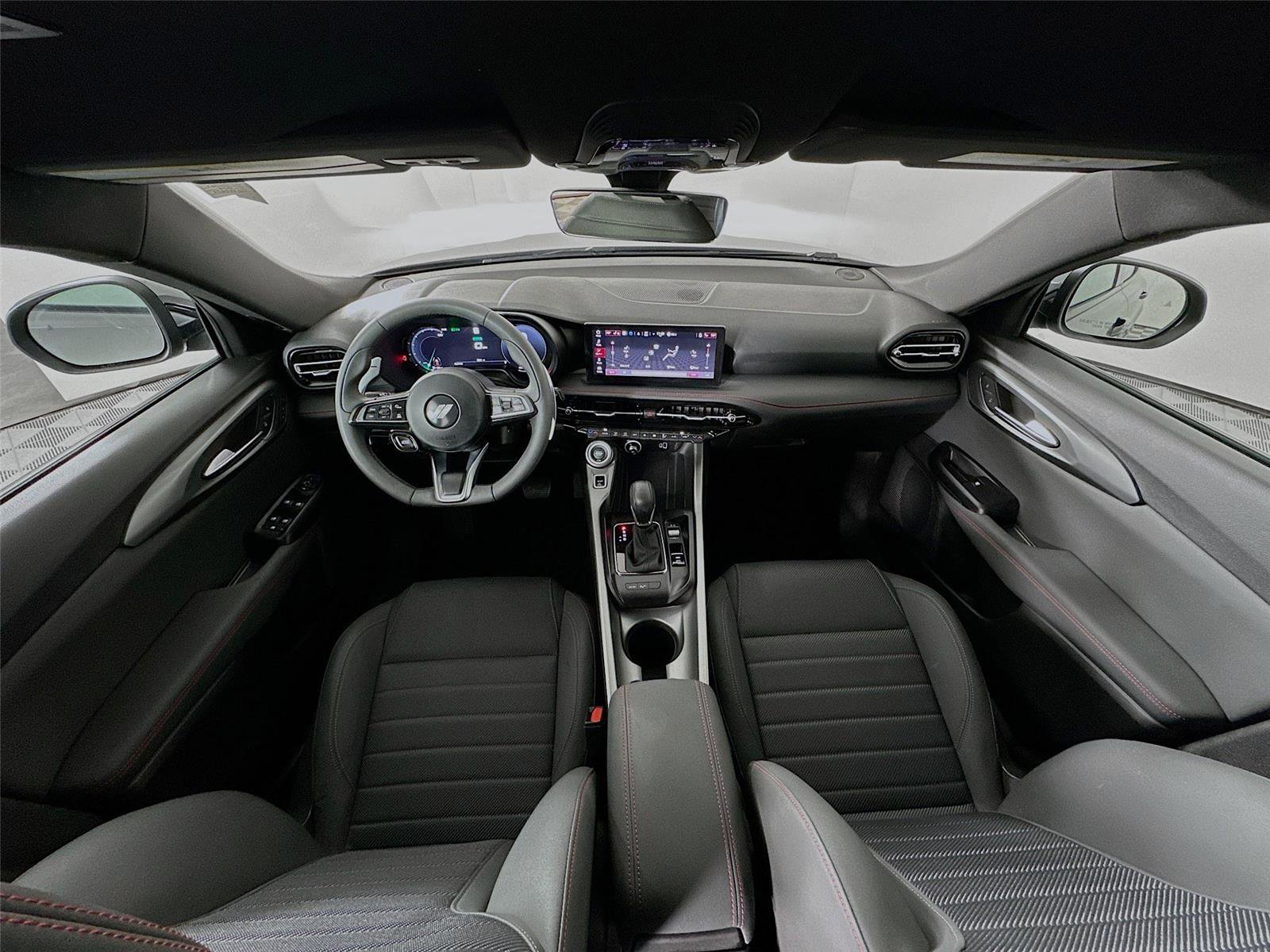 Used 2024 Dodge Hornet R/T w/ R/T Blacktop Package image 30