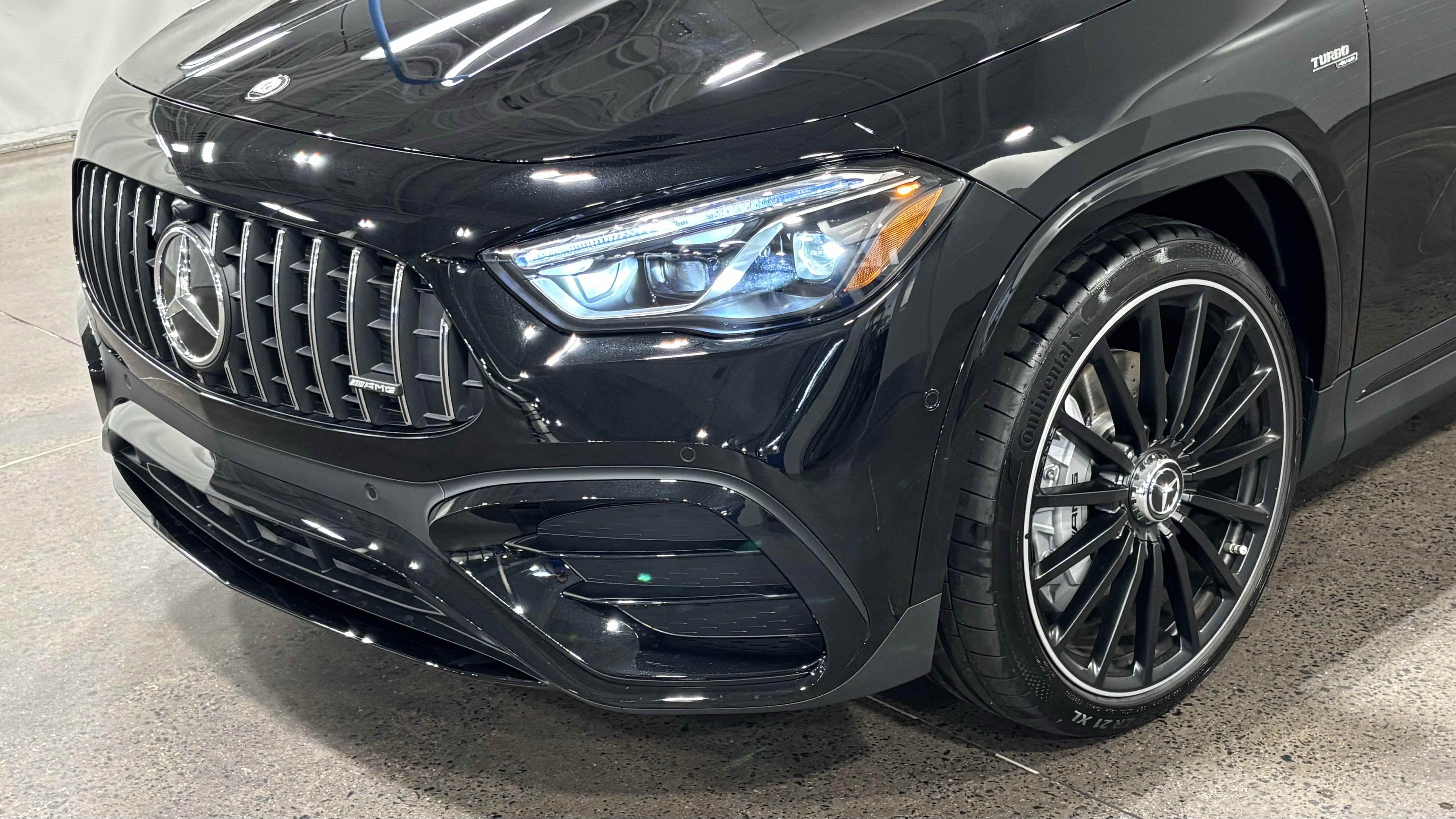 New 2026 Mercedes-Benz GLA 35 AMG 4MATIC image 8