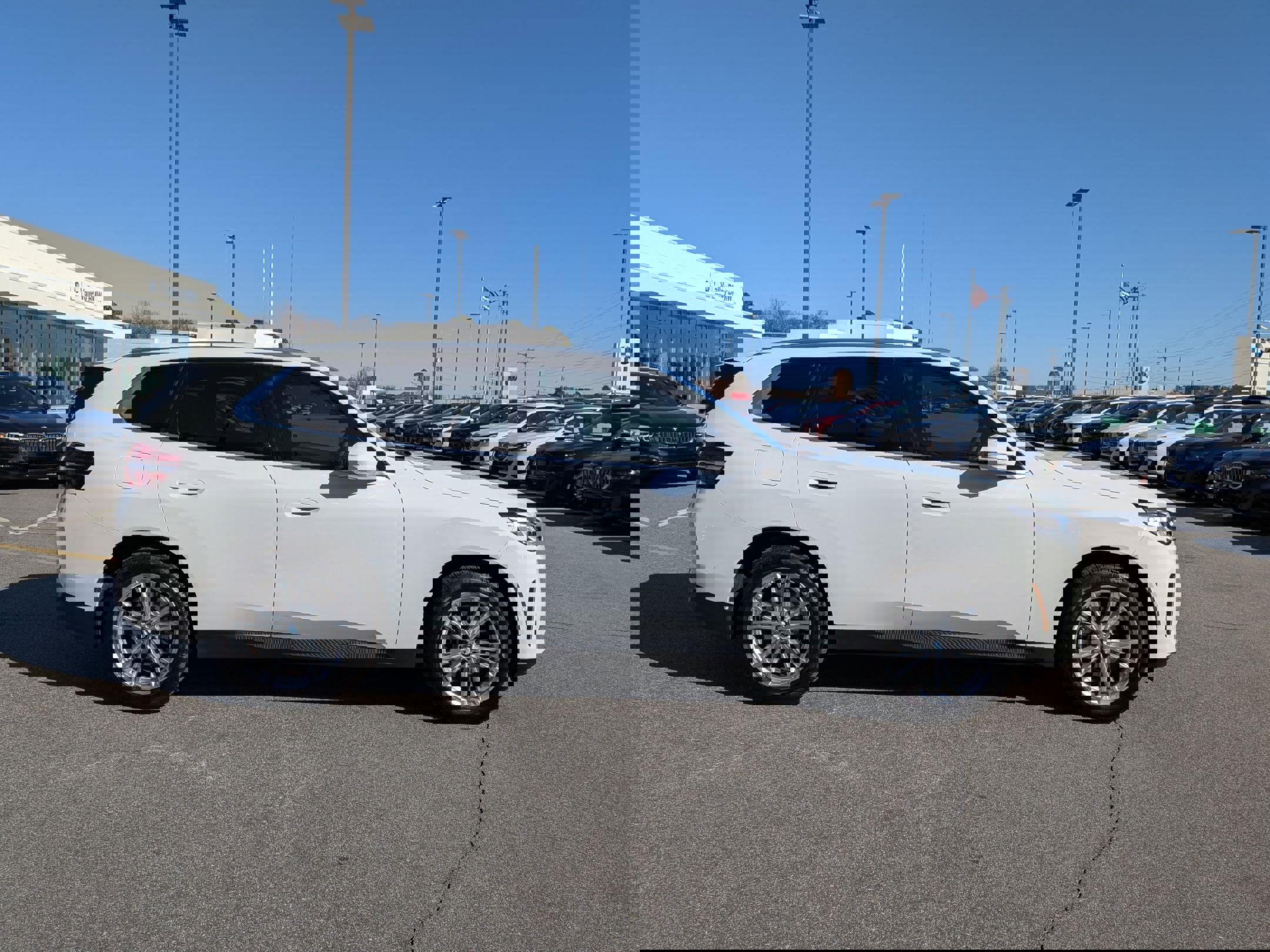 Used 2025 BMW X3 xDrive30i w/ Convenience Package image 2