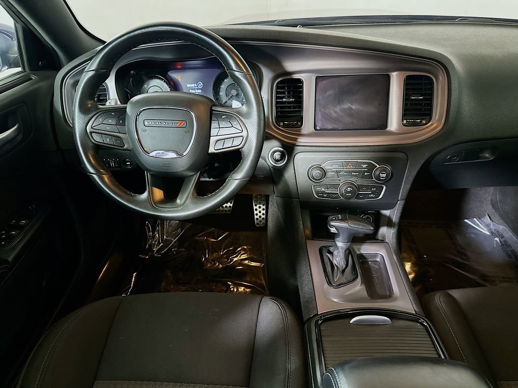 Used 2023 Dodge Charger R/T w/ Blacktop Package image 15