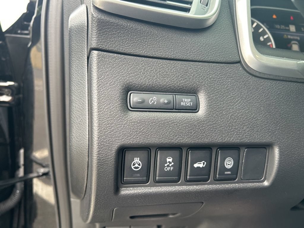 Used 2024 Nissan Murano SL FWD image 17