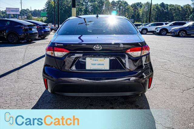 Used 2025 Toyota Corolla LE FWD image 12