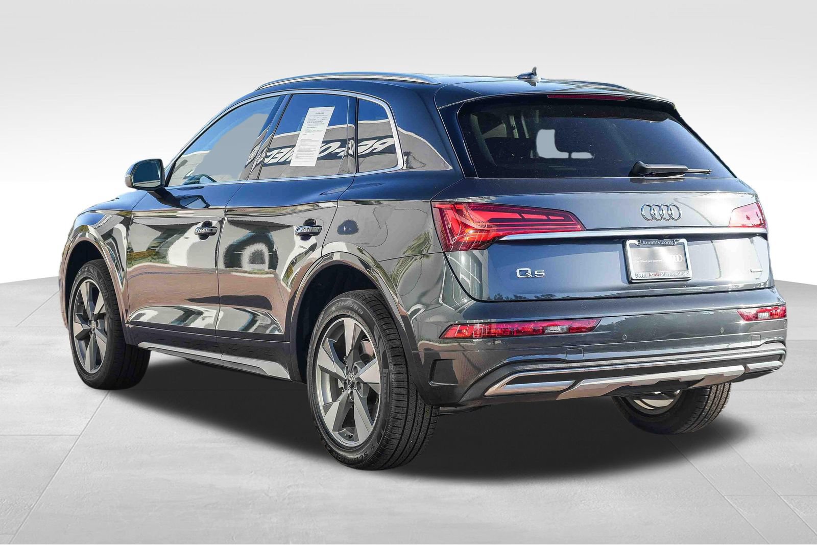 Certified 2023 Audi Q5 Premium w/ Premium Plus Package AWD/4WD image 8