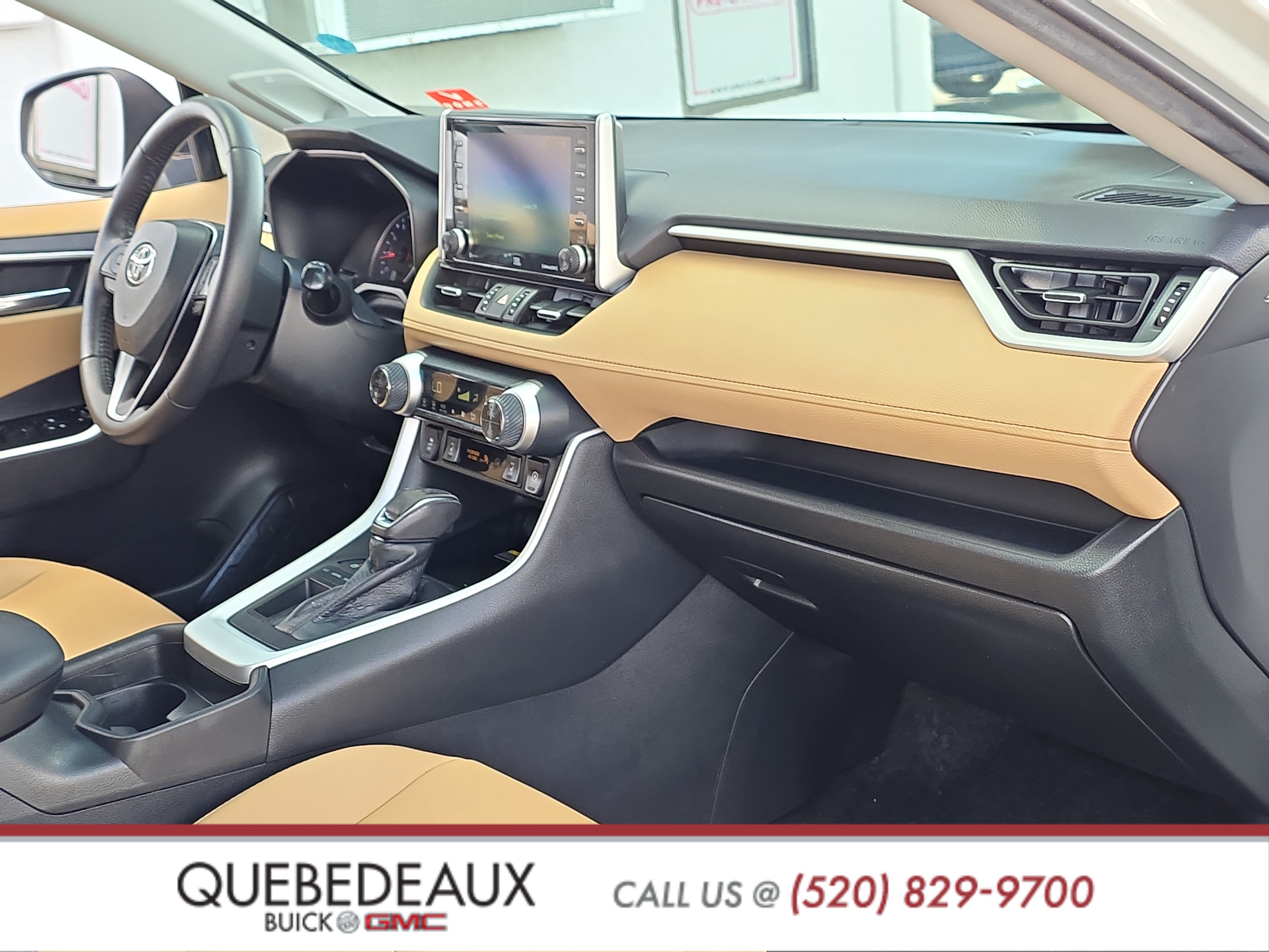 Used 2021 Toyota RAV4 XLE Premium FWD image 29