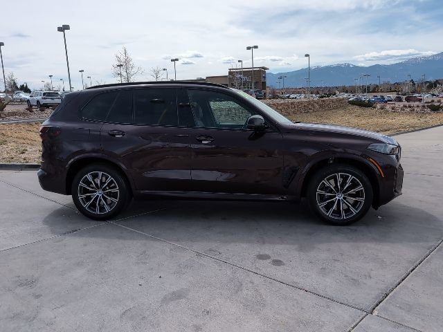 Used 2024 BMW X5 M60i image 10