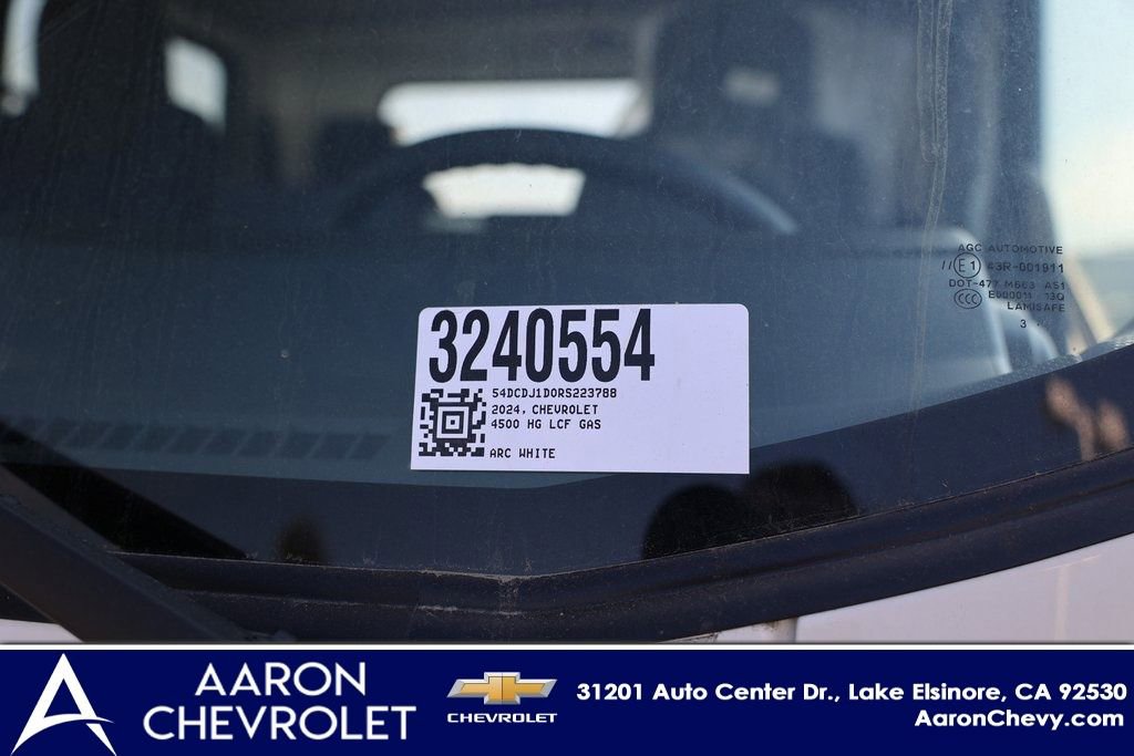 New 2024 Chevrolet Low Cab Forward image 32