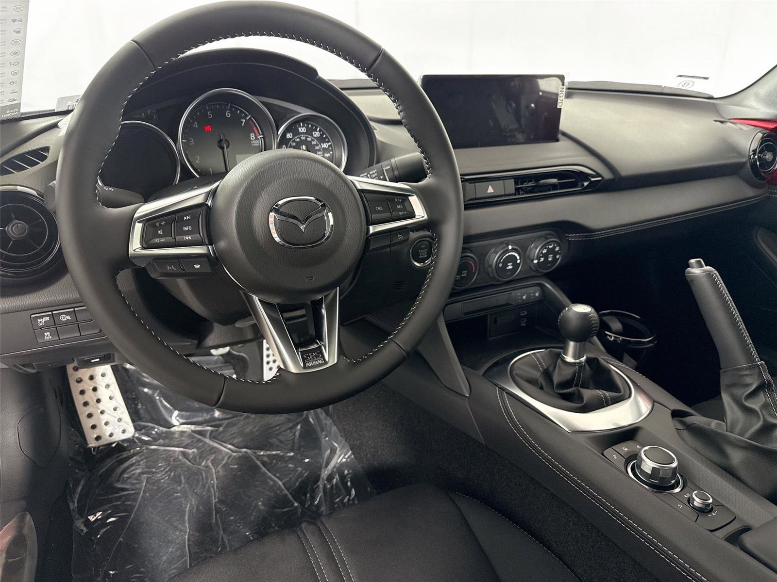 New 2026 MAZDA MX-5 Miata Club w/ Interior Package RWD image 14