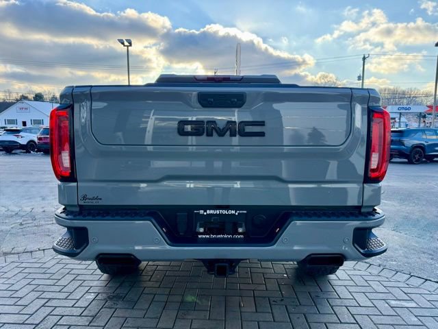 Used 2024 GMC Sierra 1500 AT4 w/ Technology Package image 8