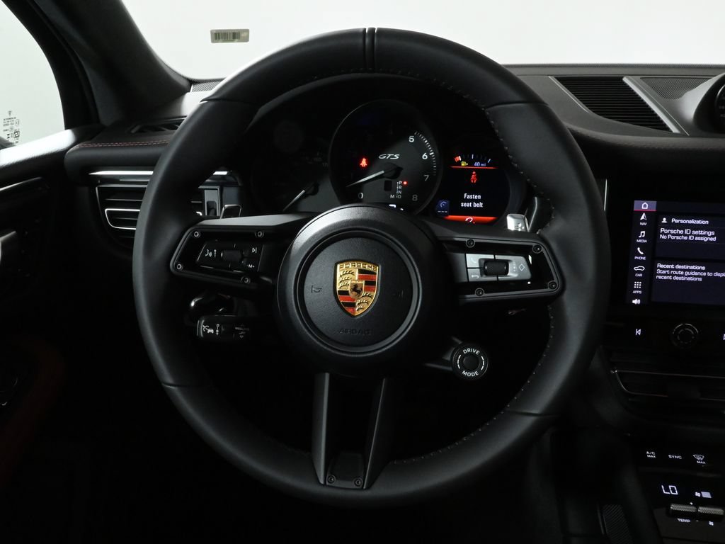 Used 2026 Porsche Macan GTS AWD/4WD image 17