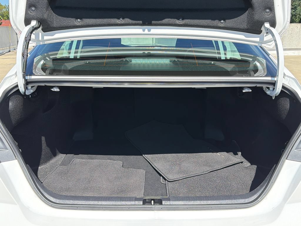 Used 2026 Toyota Camry LE FWD image 6