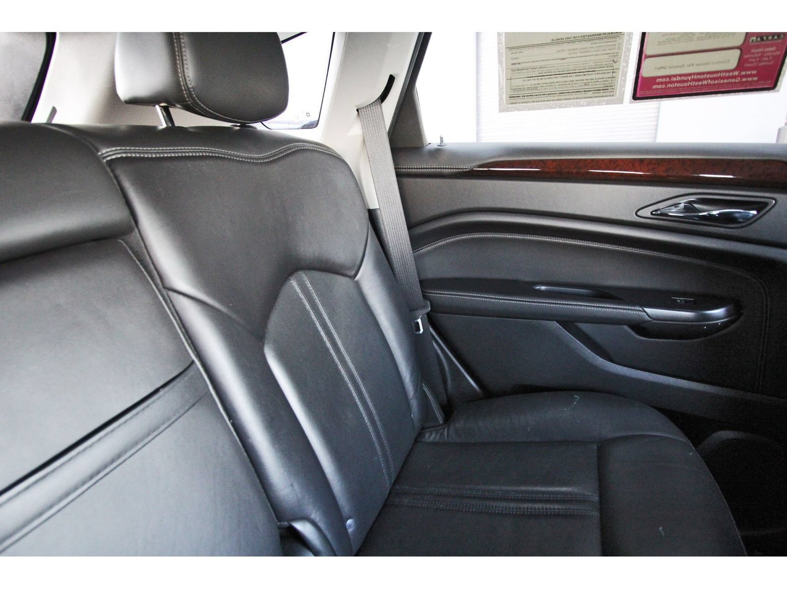 Used 2015 Cadillac SRX Luxury FWD image 14