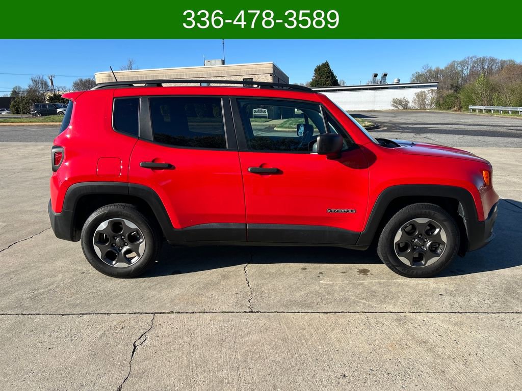 Used 2017 Jeep Renegade Sport w/ Power & Air Group image 6
