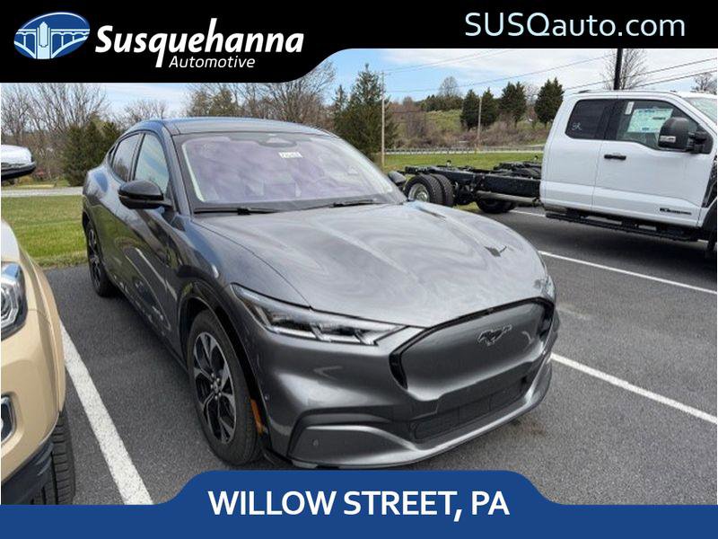 Certified 2023 Ford Mustang Mach-E Premium image 1