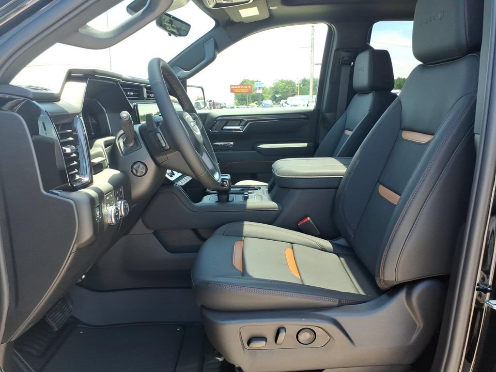 New 2026 GMC Sierra 1500 AT4 w/ AT4 Premium Package AWD/4WD image 12