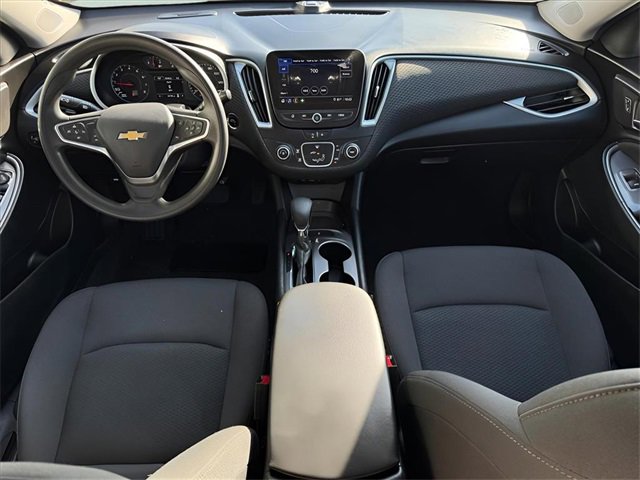 Used 2023 Chevrolet Malibu LS image 8