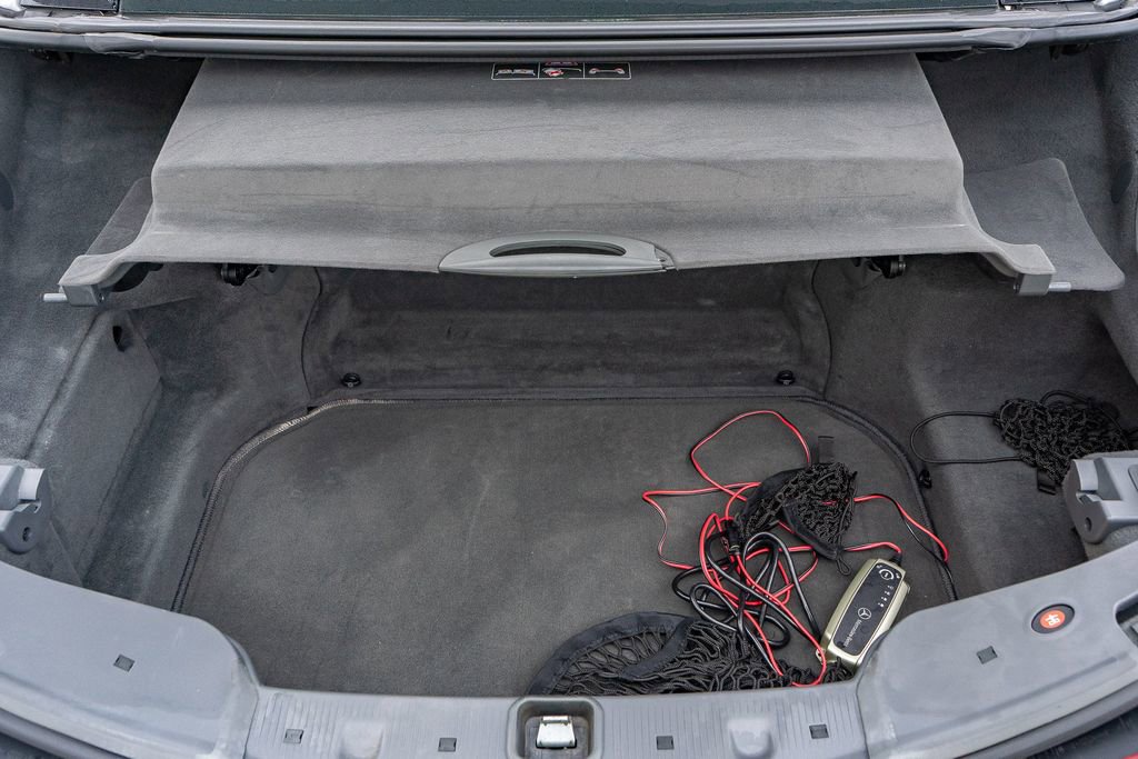 Used 2012 Mercedes-Benz SL 550 image 18