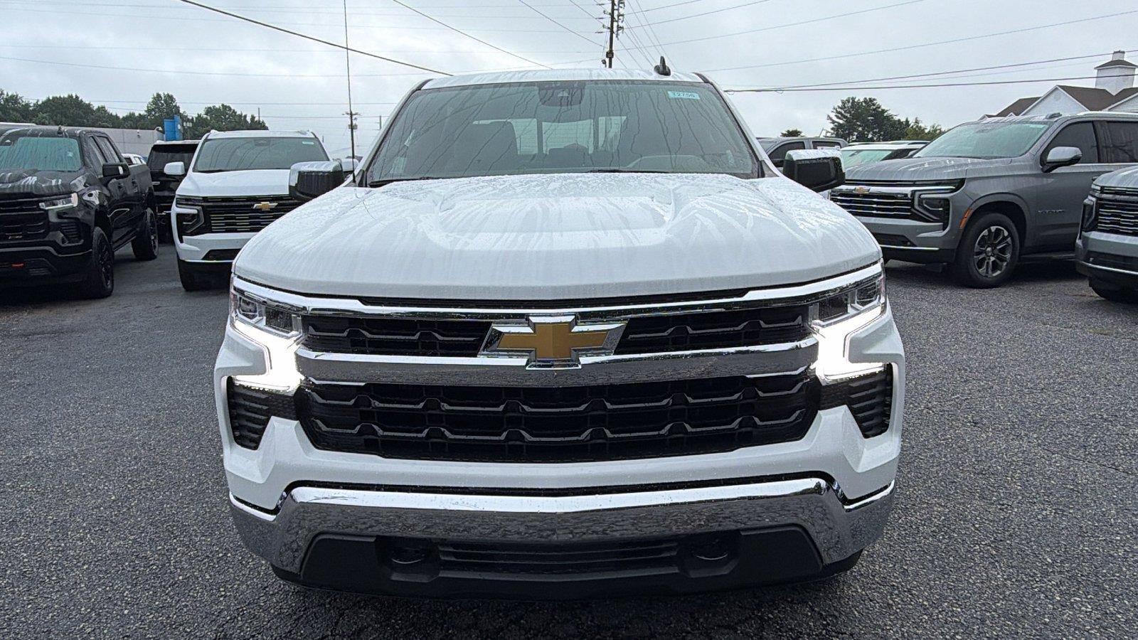 New 2026 Chevrolet Silverado 1500 LT w/ Z71 Off-Road Package AWD/4WD image 2