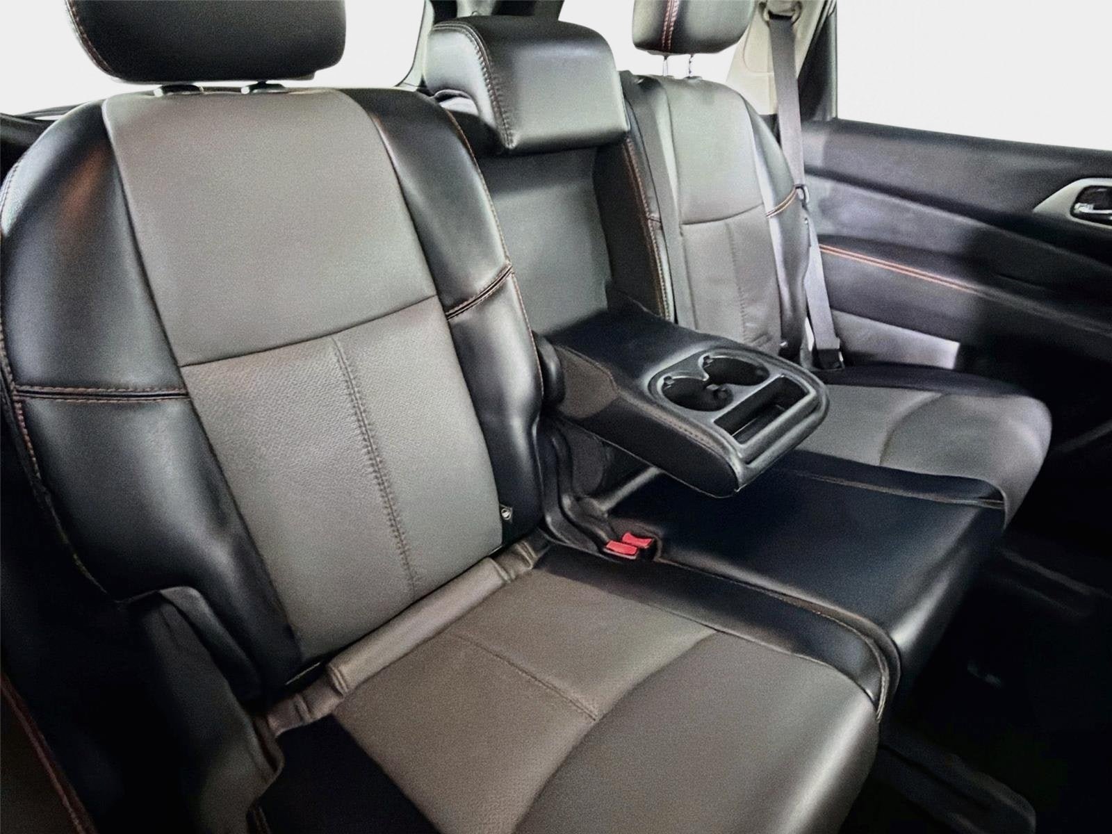 Certified 2020 Nissan Pathfinder SL FWD image 28