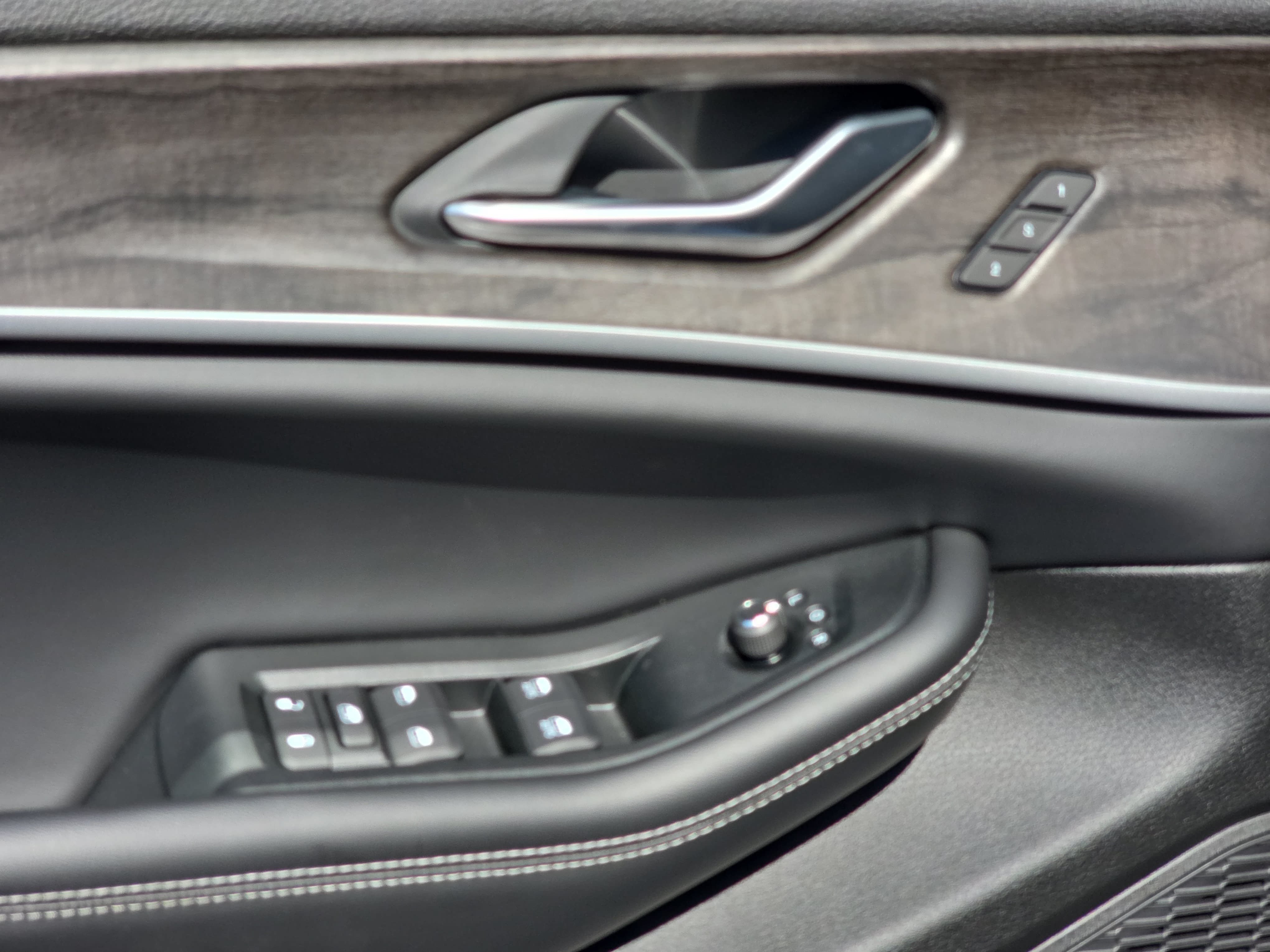 New 2026 Jeep Grand Cherokee Limited AWD/4WD image 26