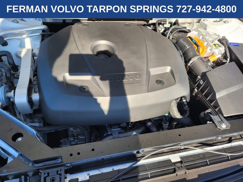 New 2026 Volvo XC60 T8 Core image 21