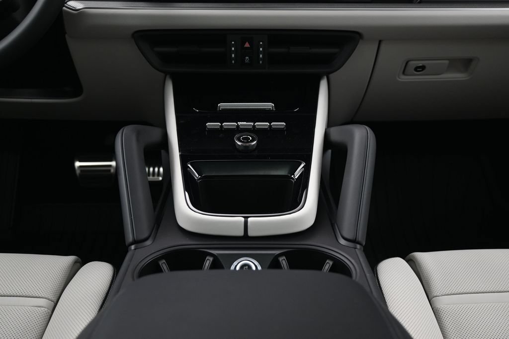 New 2026 Porsche Cayenne S AWD/4WD image 10