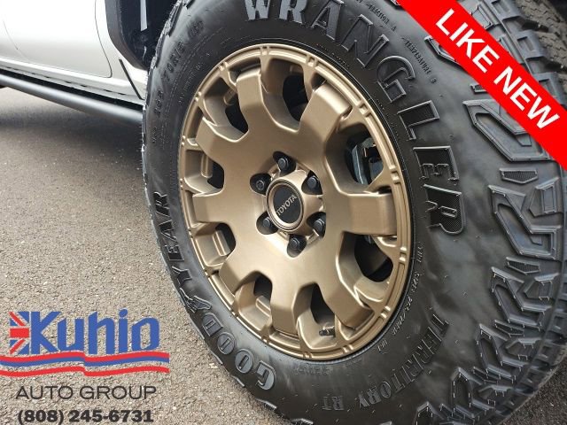 Used 2024 Toyota Tacoma 4x4 Double Cab Hybrid image 8