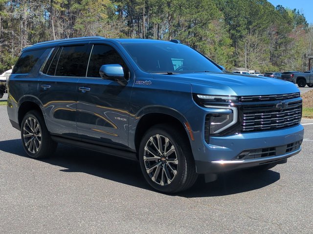 Used 2026 Chevrolet Tahoe High Country image 3
