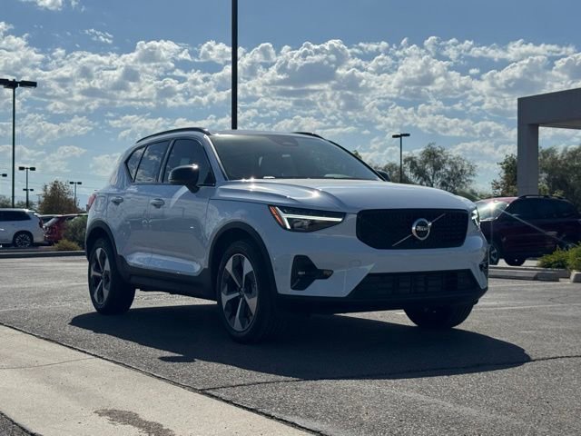 New 2026 Volvo XC40 B5 Plus w/ Protection Package Premier AWD/4WD image 1