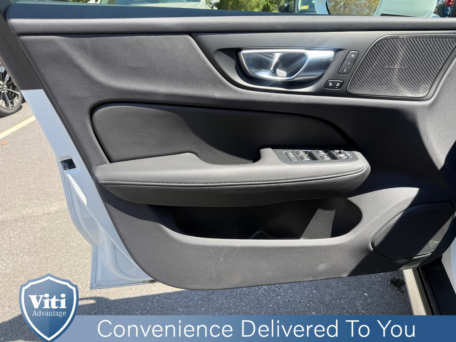 New 2026 Volvo V60 B5 Cross Country Ultra w/ Protection Package Premier AWD/4WD image 11
