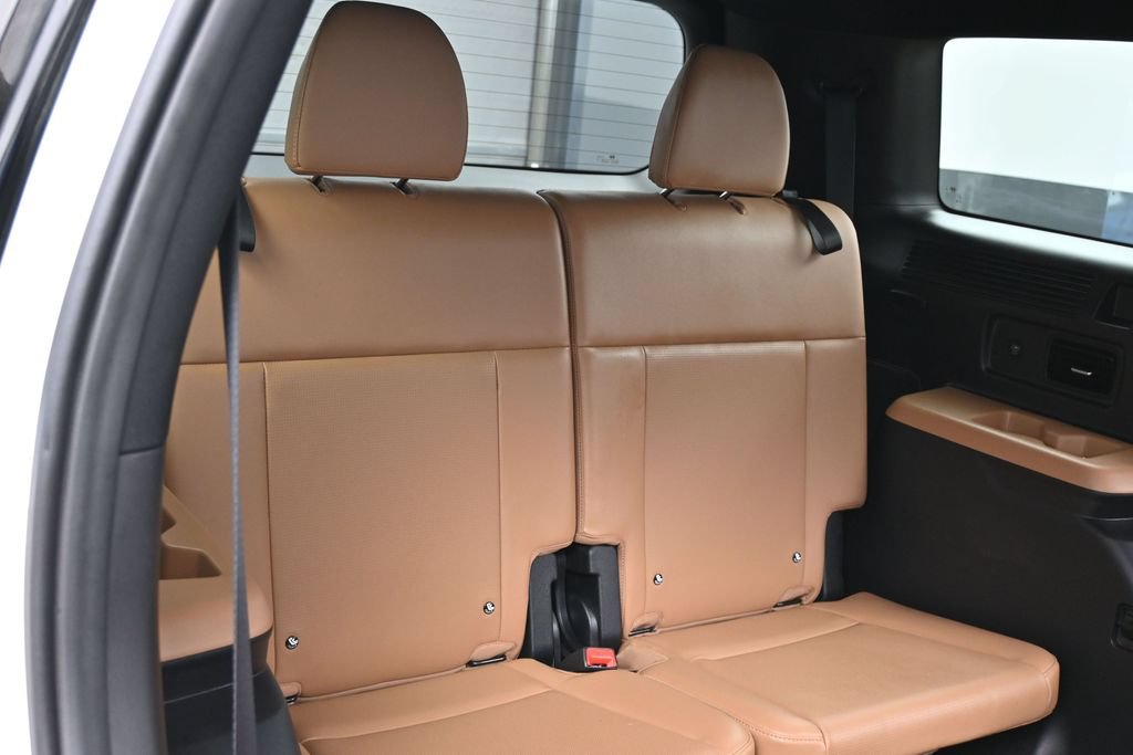 Used 2024 Hyundai Santa Fe Limited FWD image 35