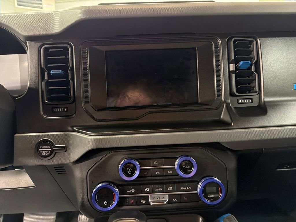 Certified 2023 Ford Bronco Black Diamond w/ Sasquatch Package image 21