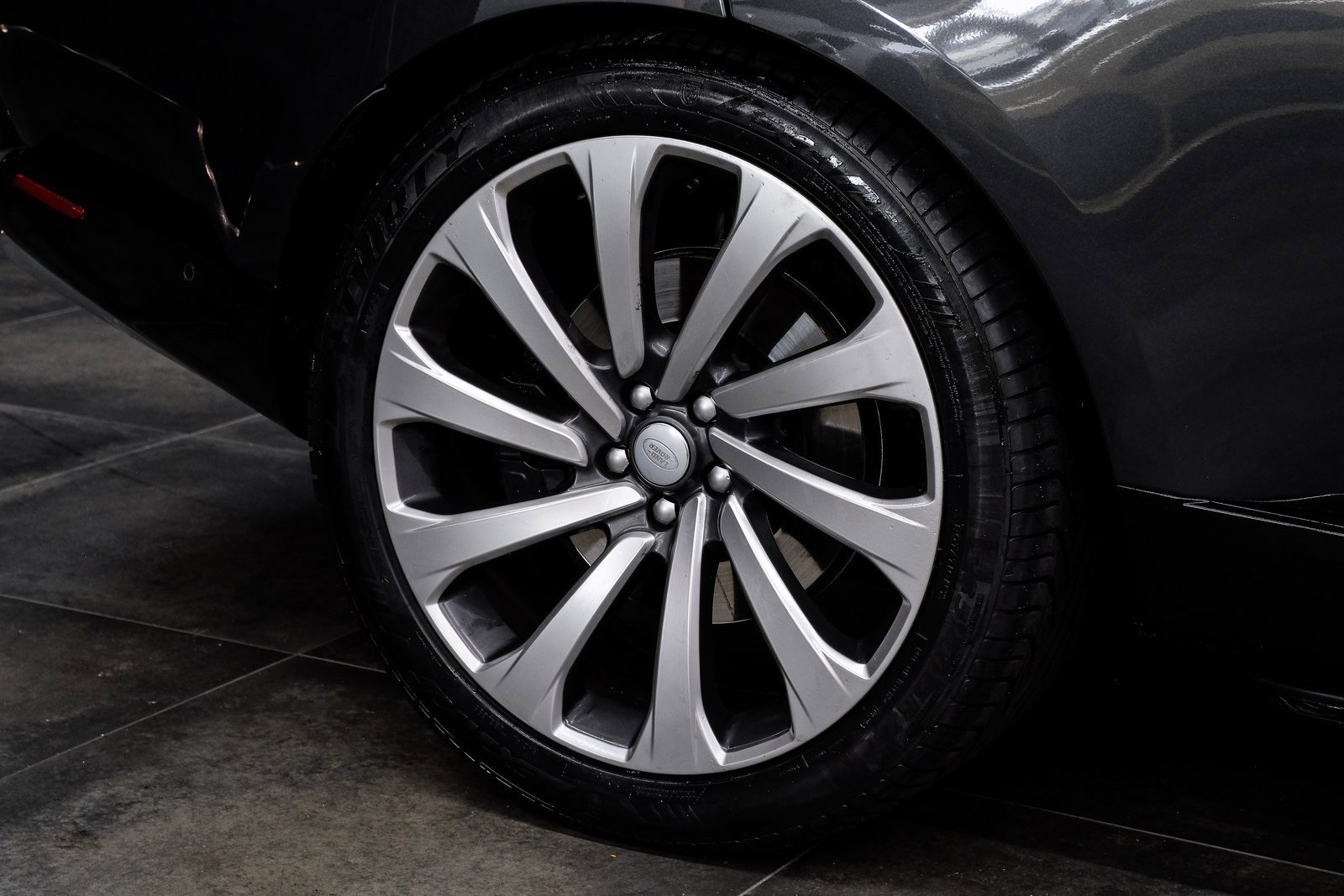 Used 2023 Land Rover Range Rover Autobiography image 63