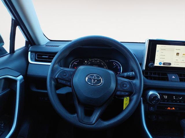 Used 2025 Toyota RAV4 LE AWD/4WD image 12