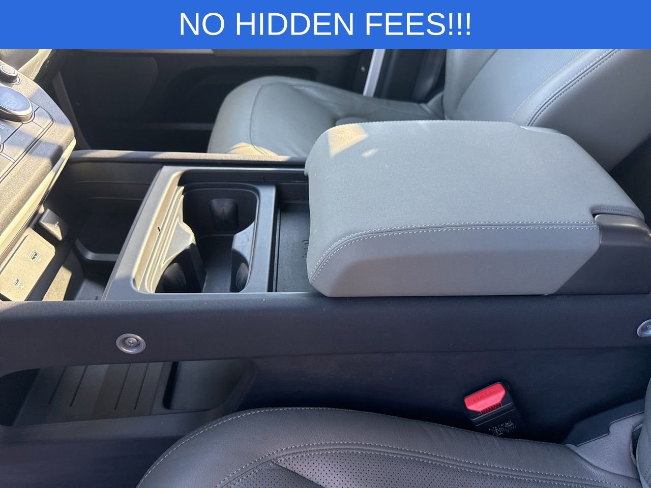 Used 2023 Land Rover Defender 110 S image 30