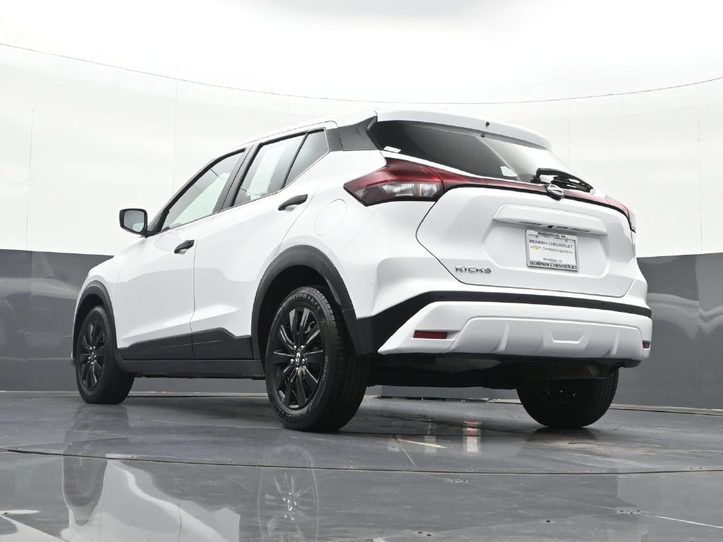 Used 2024 Nissan Kicks S FWD image 28