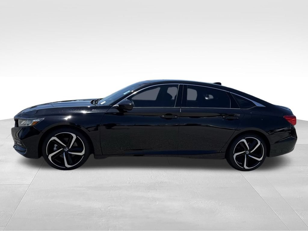 Used 2018 Honda Accord Sport image 2