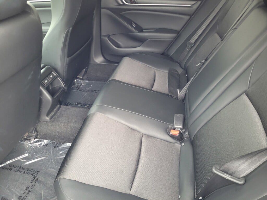 Certified 2021 Honda Accord Sport image 17