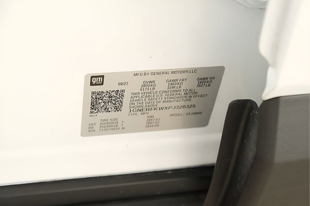 Used 2023 Chevrolet Traverse LS FWD image 34