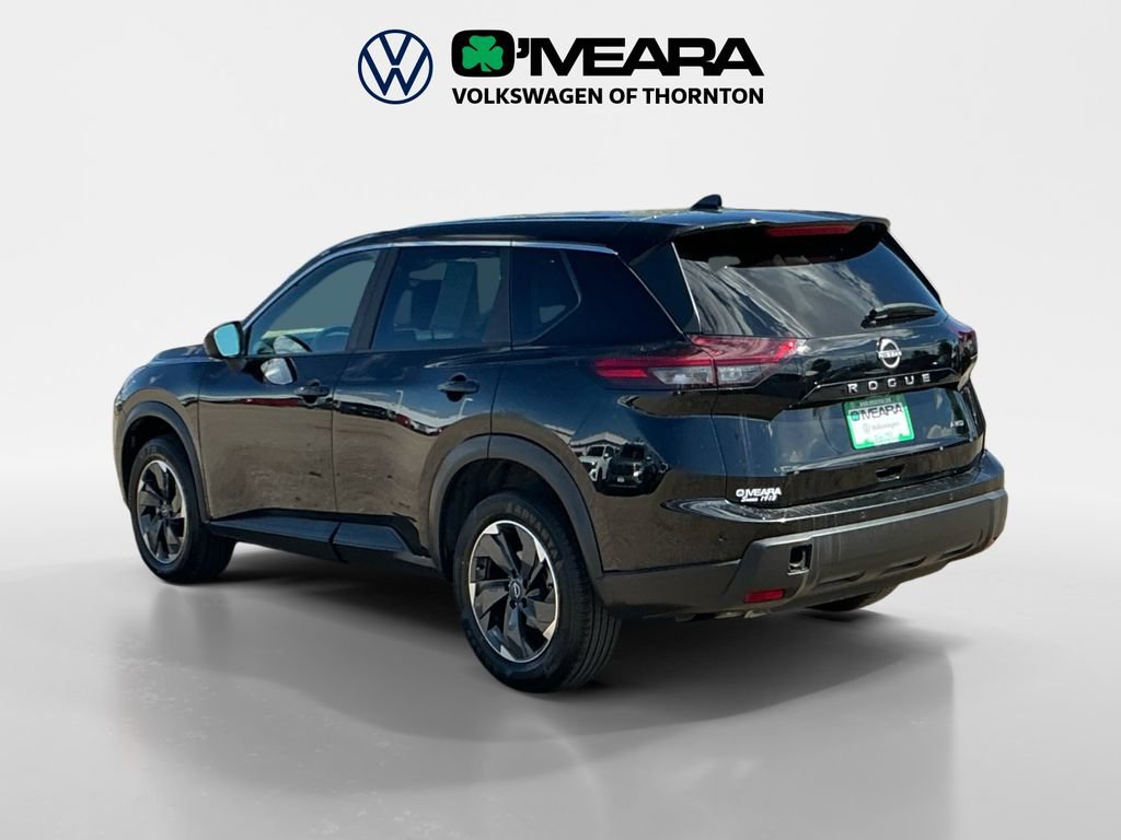 Used 2025 Nissan Rogue SV AWD/4WD image 3