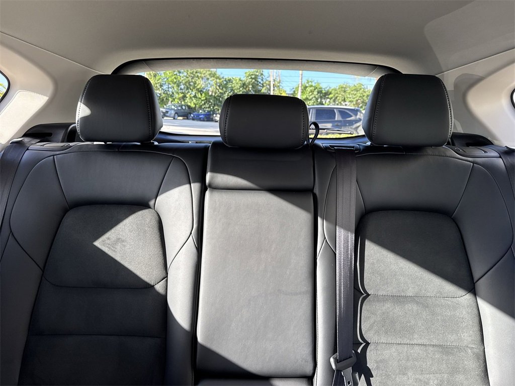 Used 2021 MAZDA CX-5 Touring image 19