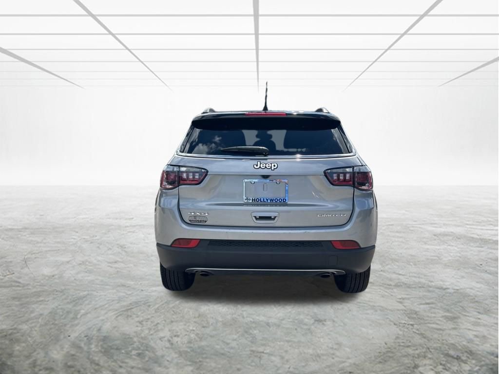 Used 2023 Jeep Compass Limited image 5