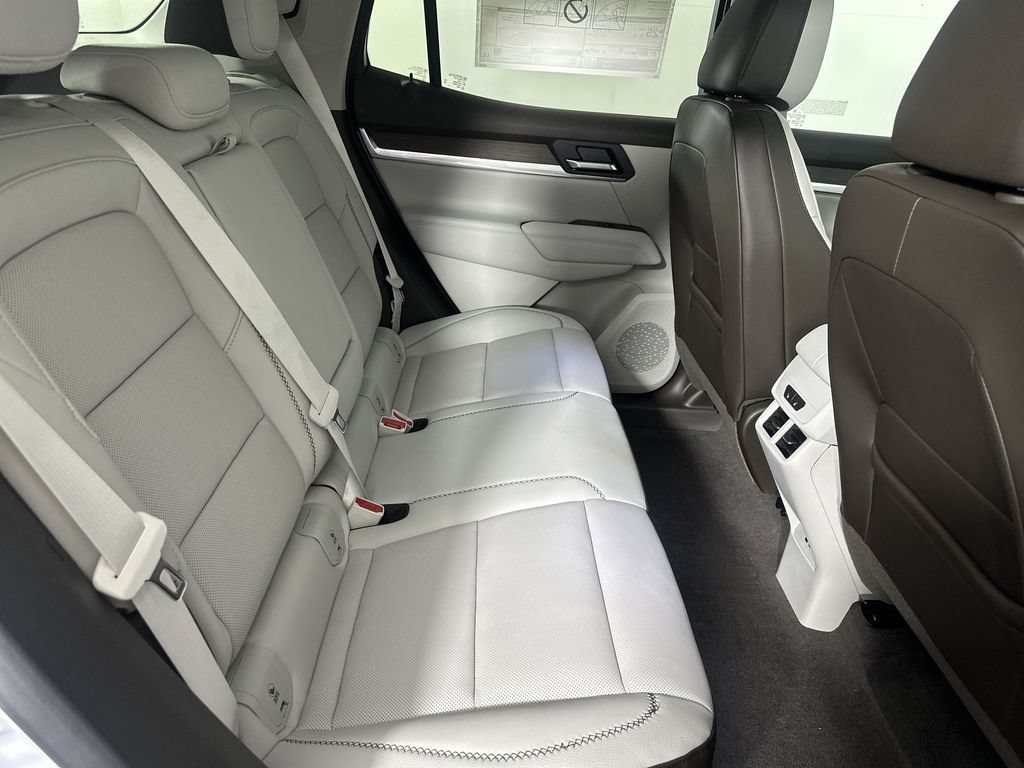 New 2027 GMC Terrain Denali w/ LPO, Floor Liner Package AWD/4WD image 28